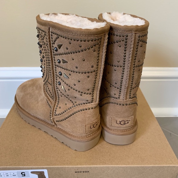 UGG Shoes - UGG FIORE Deco Studs Chestnut Boots